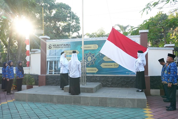 upcara hut 80